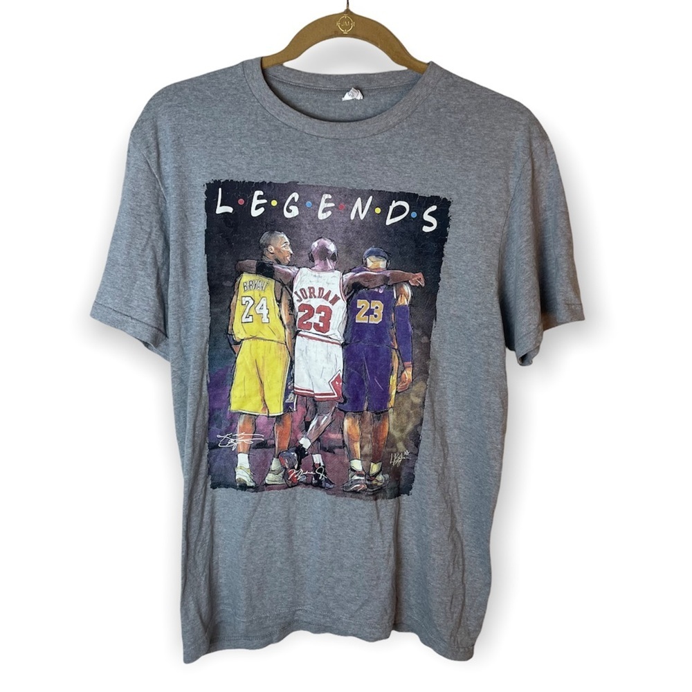Kobe Bryant Unisex Legends Friends Graphic Tee Shirt Size M